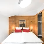 Im Chaletstil Bergloft 115 Qm Wellness Fitness Sauna Bergroedelhof